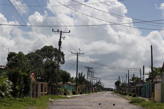 Llega A La Habana Un Vuelo Con 138 Migrantes Irregulares Ret