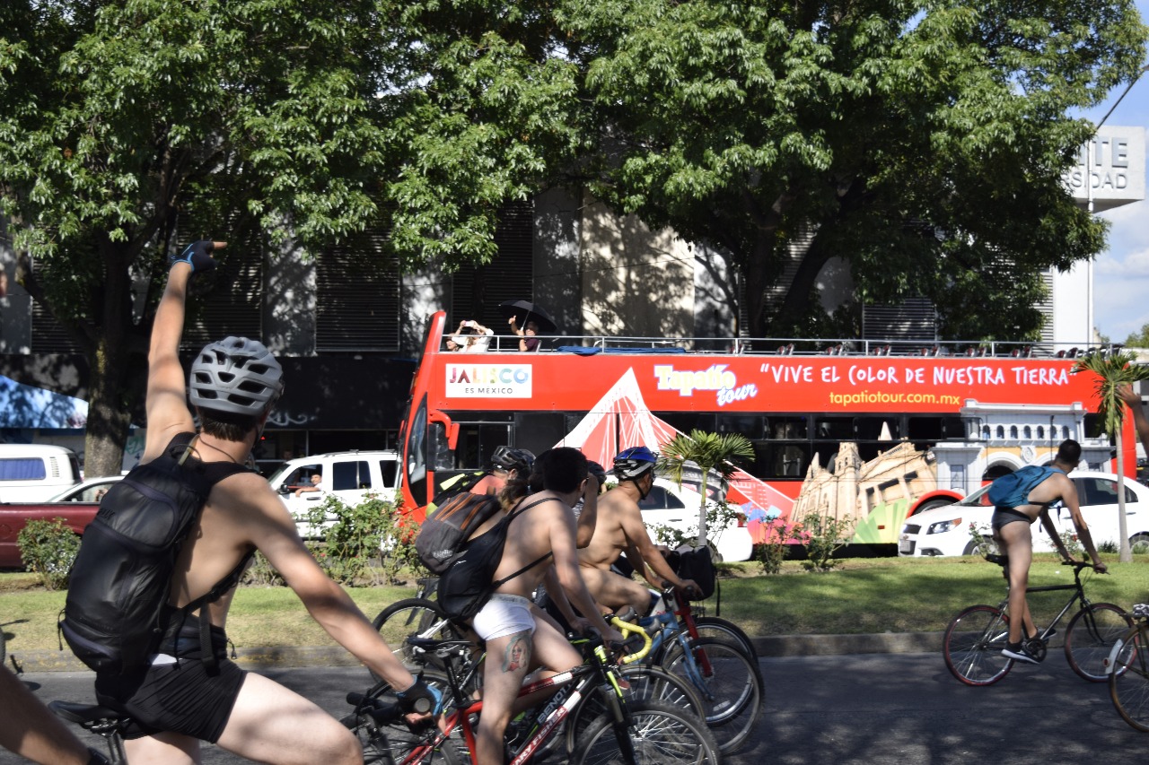 Galer A As Fue El World Naked Bike Ride Guadalajara