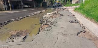 Reparación patito en calle de Tlaquepaque; vialidad no soporta una semana de lluvias