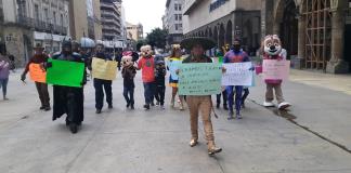 Artistas urbanos realizaron manifestación en Paseo Alcalde y la Presidencia de Guadalajara
