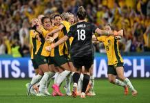 Australia sorprende y está en semifinales del Mundial de Fútbol Femenil