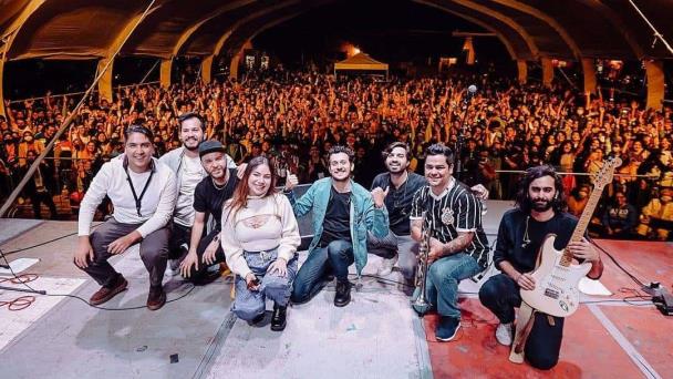 La Garfield’s Guadalajara Band Conquering Tecate