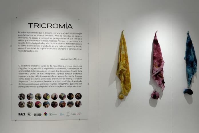 Tricromía: La técnica del color con la que se exponen decenas de grabados en la Galería Javier Arévalo