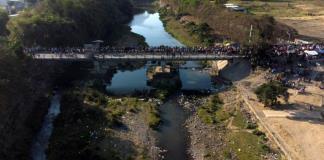 Dominicana cierra frontera con Haití en represalia por obra en río común