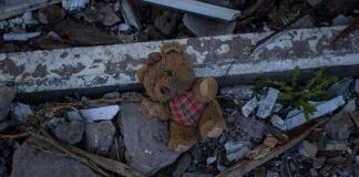 Rusia busca sustituir identidad ucraniana de más de millón de niños en territorio ocupado