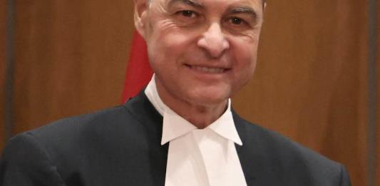 Líder de Parlamento canadiense dimite por homenaje a exnazi durante visita de Zelenski