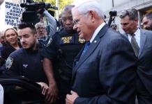 Exsenador de origen cubano Bob Menéndez entra en prisión en EEUU para cumplir 11 años de condena