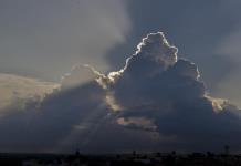 India experimenta siembra de nubes para luchar contra la contaminación en Delhi