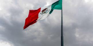 Cumbre económica entre EEUU y México en medio de crisis migratoria