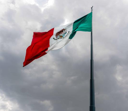 Cumbre económica entre EEUU y México en medio de crisis migratoria