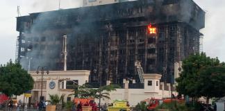 Al menos 45 heridos en enorme incendio en un cuartel policial de Egipto