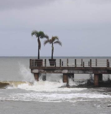 La tormenta Lidia surge en el Pacífico de México con lluvias en los estados del occidente