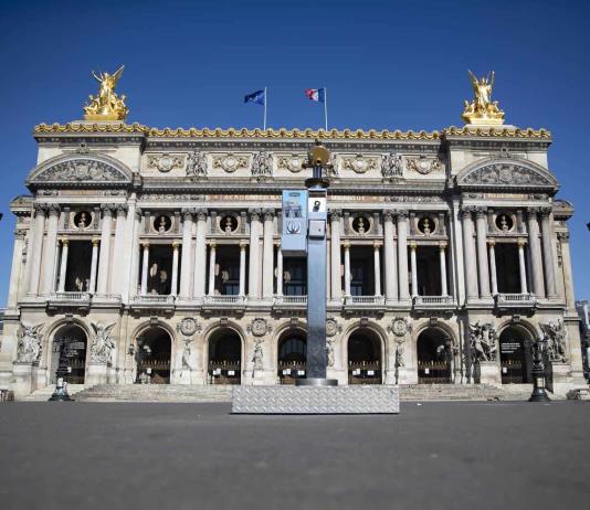 El Centro Pompidou muestra los bastidores de los frescos que pintó Chagall en la Ópera Garnier de París