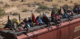 México celebrará cumbre regional sobre migración el 22 de octubre