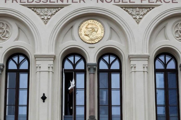 Hace 50 años, un fiasco total empañó el Nobel de la Paz Hace 50 años, un fiasco total empañó el Nobel de la Paz