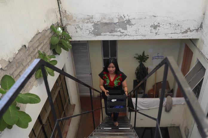 Llegan a Jalisco trabajadoras del hogar de otros estados... y siguen sin recibir prestaciones