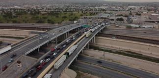 El cruce fronterizo Córdova-Américas reabre en Ciudad Juárez pero los atascos continúan