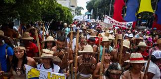 Indígenas de Venezuela celebran el Día de la Resistencia llamando a la defensa del territorio