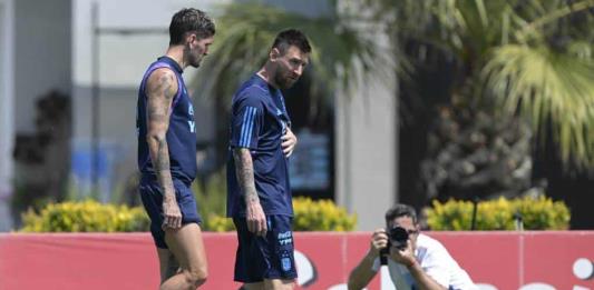 Argentina camina plácida por la eliminatoria sudamericana, el resto va y viene