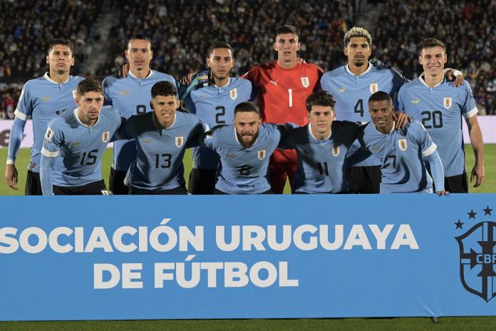 Uruguay, en el debut de Bielsa, venció 3-1 a Chile por las eliminatorias  rumbo al Mundial 2026