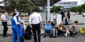 Evacuan varios aeropuertos regionales en Francia por amenazas de atentado