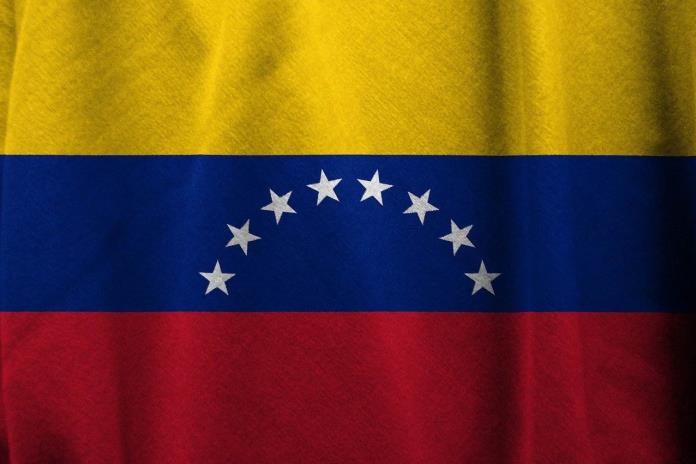 EEUU levanta sanciones al petróleo, gas y oro de Venezuela tras acuerdo con oposición