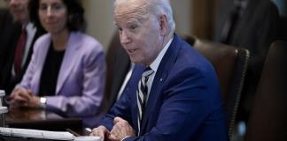 Biden dice estar muy contento tras liberaci&oacute;n de dos rehenes estadounidenses por Ham&aacute;s