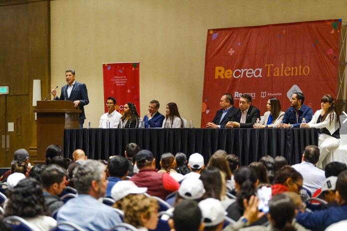 SEJ suma más estudiantes destacados a red de talentos SEJ suma más estudiantes destacados a red de talentos
