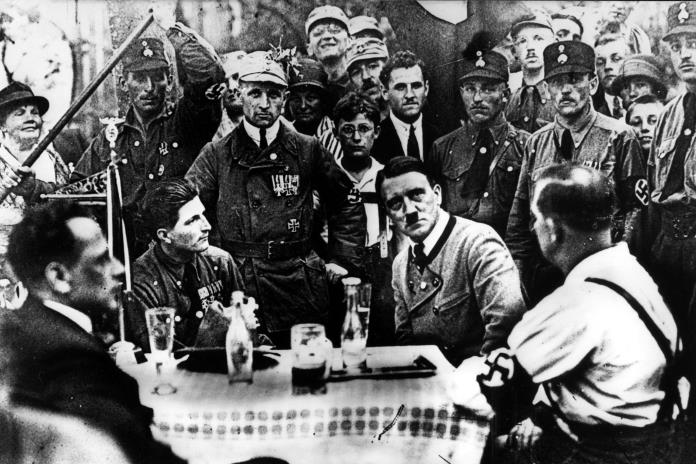 A 100 años del golpe fallido de Hitler: de agitador a genocida