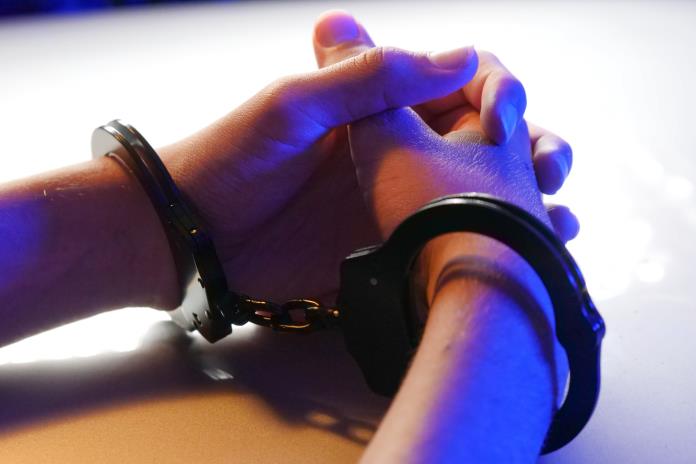 Cuatro hombres inculpados por robar un retrete de oro en un palacio inglés Cuatro hombres inculpados por robar un retrete de oro en un palacio inglés