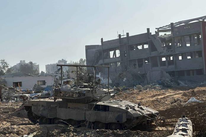 Tropas israelíes llegaron al centro de Ciudad de Gaza tras un mes de guerra