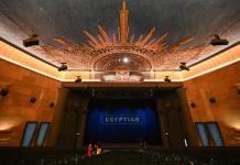 Netflix reabre majestuoso cine que desplegó la primera alfombra roja de Hollywood