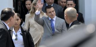 Presidente electo de Ecuador anuncia lucha contra corrupción y criminalidad
