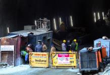 Rescatistas necesitarán 2 días más para evacuar a obreros de un túnel en India