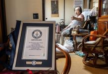 Una japonesa centenaria, la consejera de belleza más anciana del mundo
