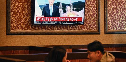 Corea del Norte lanza un satélite militar espía, según Seúl