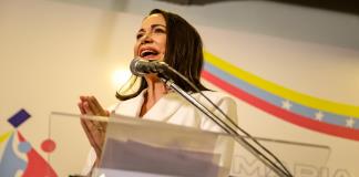 Opositora Machado pide suspender referendo en Venezuela sobre disputa con Guyana