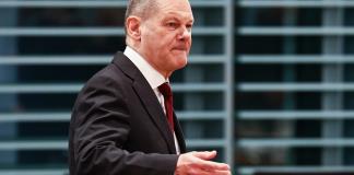 Canciller alemán exige a Putin poner fin a guerra en Ucrania en cumbre virtual del G20