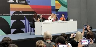 ´Girls like girls´: Hayley Kiyoko presenta su novela en FIL 2023