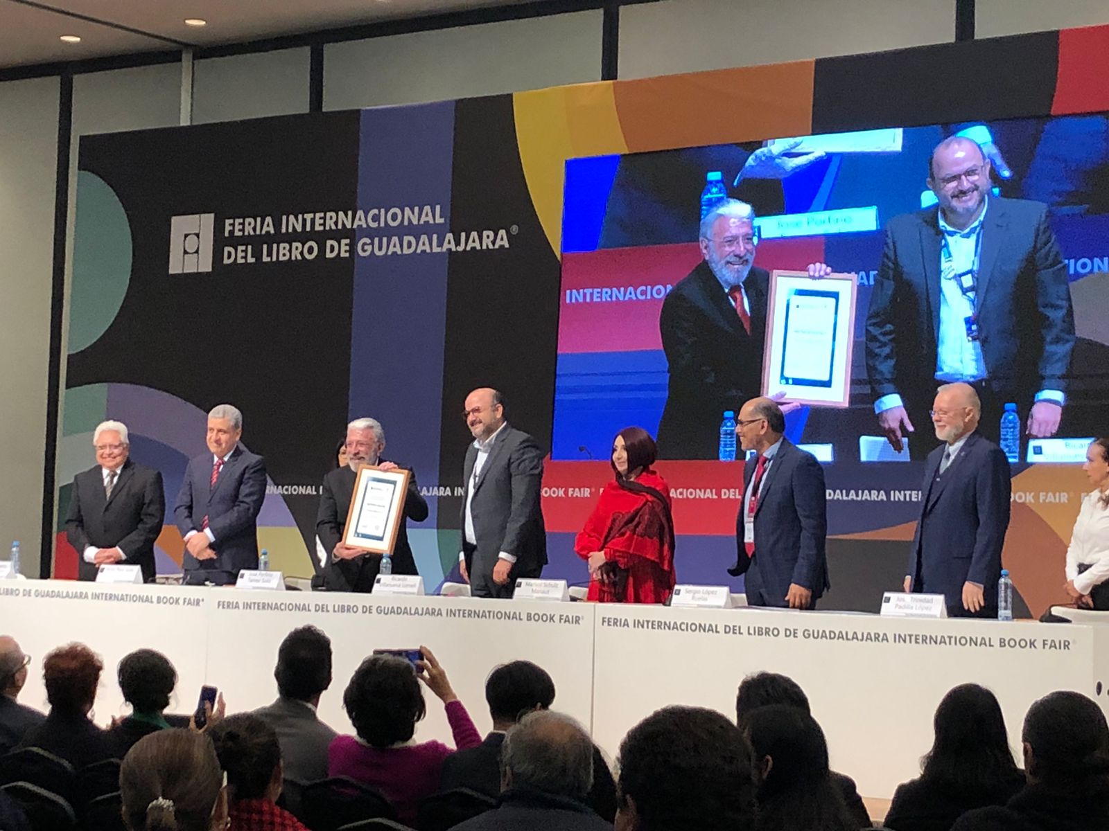 Al guardián del conocimiento, rinden Homenaje al Bibliotecario FIL 2023 Al guardián del conocimiento, rinden Homenaje al Bibliotecario FIL 2023