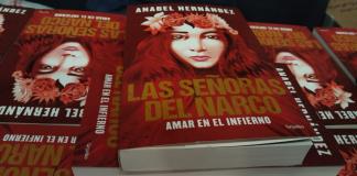Anabel Hernández presentó su último libro en donde narra las investigaciones de las relaciones de los capos de la drogas y las celebridades