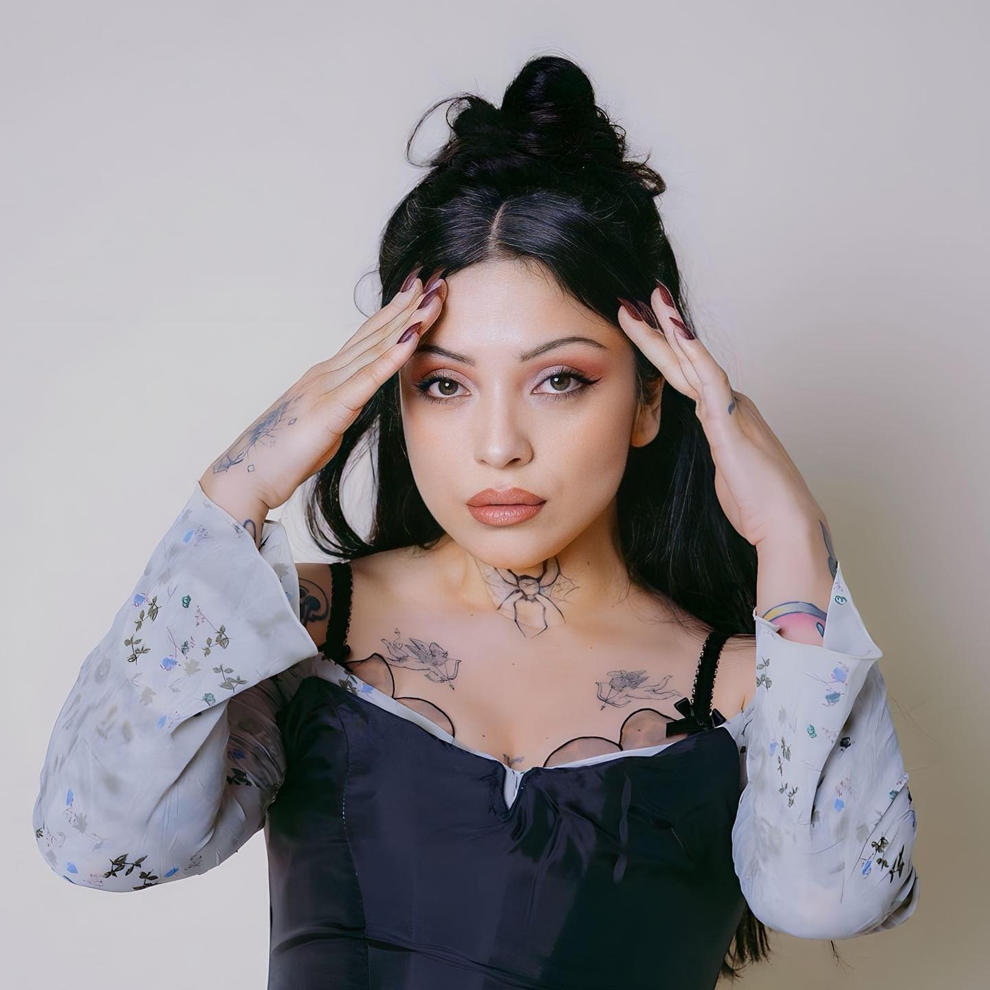 Mon Laferte anuncia 8 conciertos en  México, Guadalajara incluido