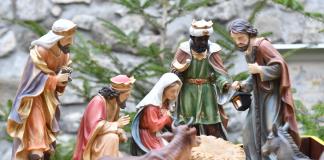 Entre tradición católica y folclore de Navidad, el pesebre cumple 800 años