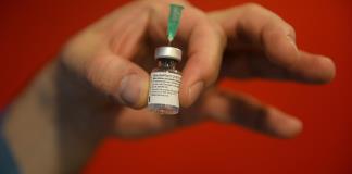 Al menos 10 estados mexicanos buscan adquirir la vacuna Spikevax de Moderna tras la aprobación de Cofepris