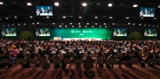 La COP28 propone la reducción de las energías fósiles en un borrador
