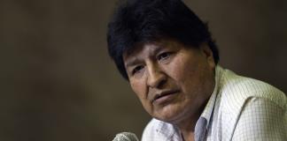 Dos muertos y 11 policías heridos tras cuatro de días de protesta pro-Morales en Bolivia