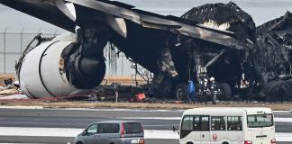 Los pilotos de Japan Airlines no vieron al avión con el cual chocaron