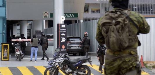 ABC sobre un Ecuador declarado en conflicto armado por la violencia narco