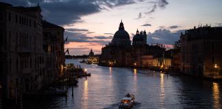 Venecia abre venta de entradas para luchar contra el turismo de masas