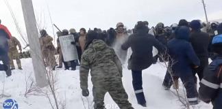 La condena de un opositor provoca enfrentamientos en una pequeña ciudad rusa